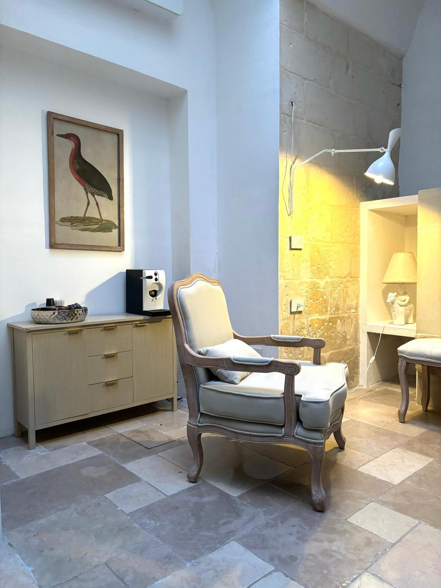 ليتشي Alora Boutique Suites المظهر الخارجي الصورة