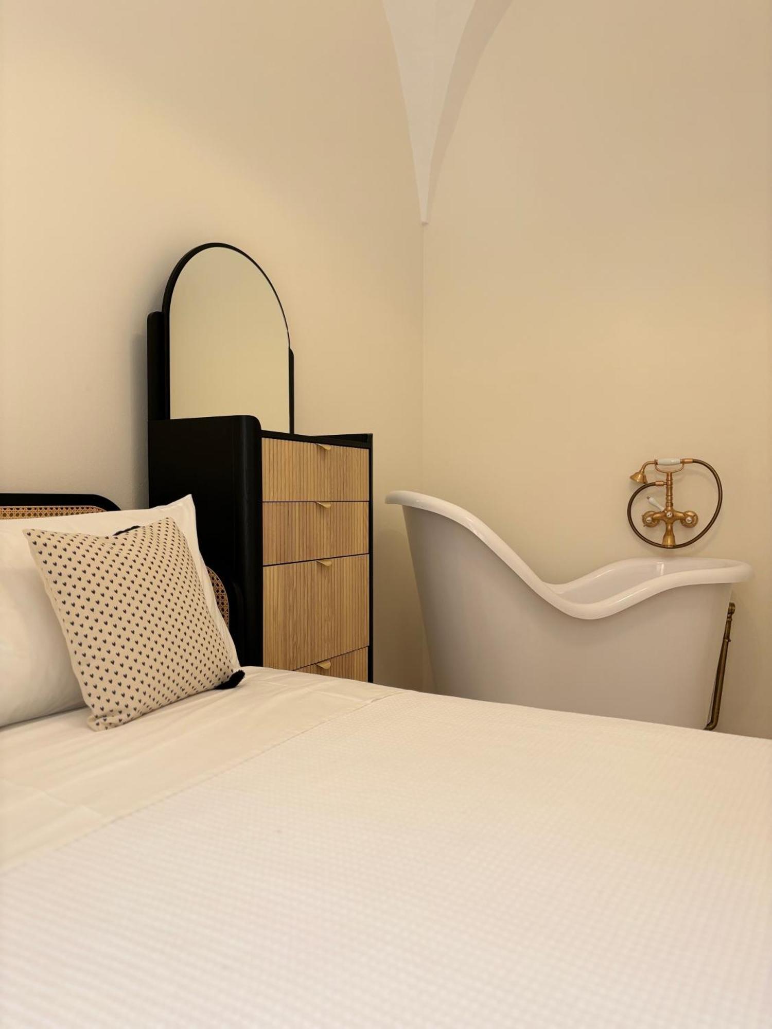ليتشي Alora Boutique Suites المظهر الخارجي الصورة