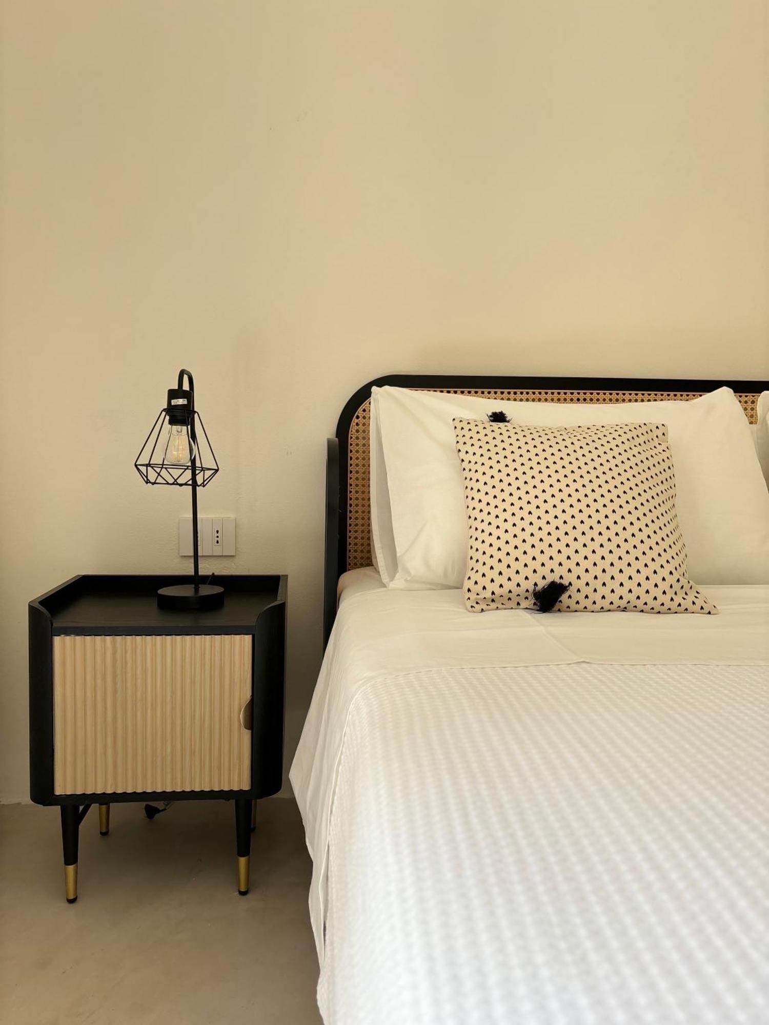 ليتشي Alora Boutique Suites المظهر الخارجي الصورة
