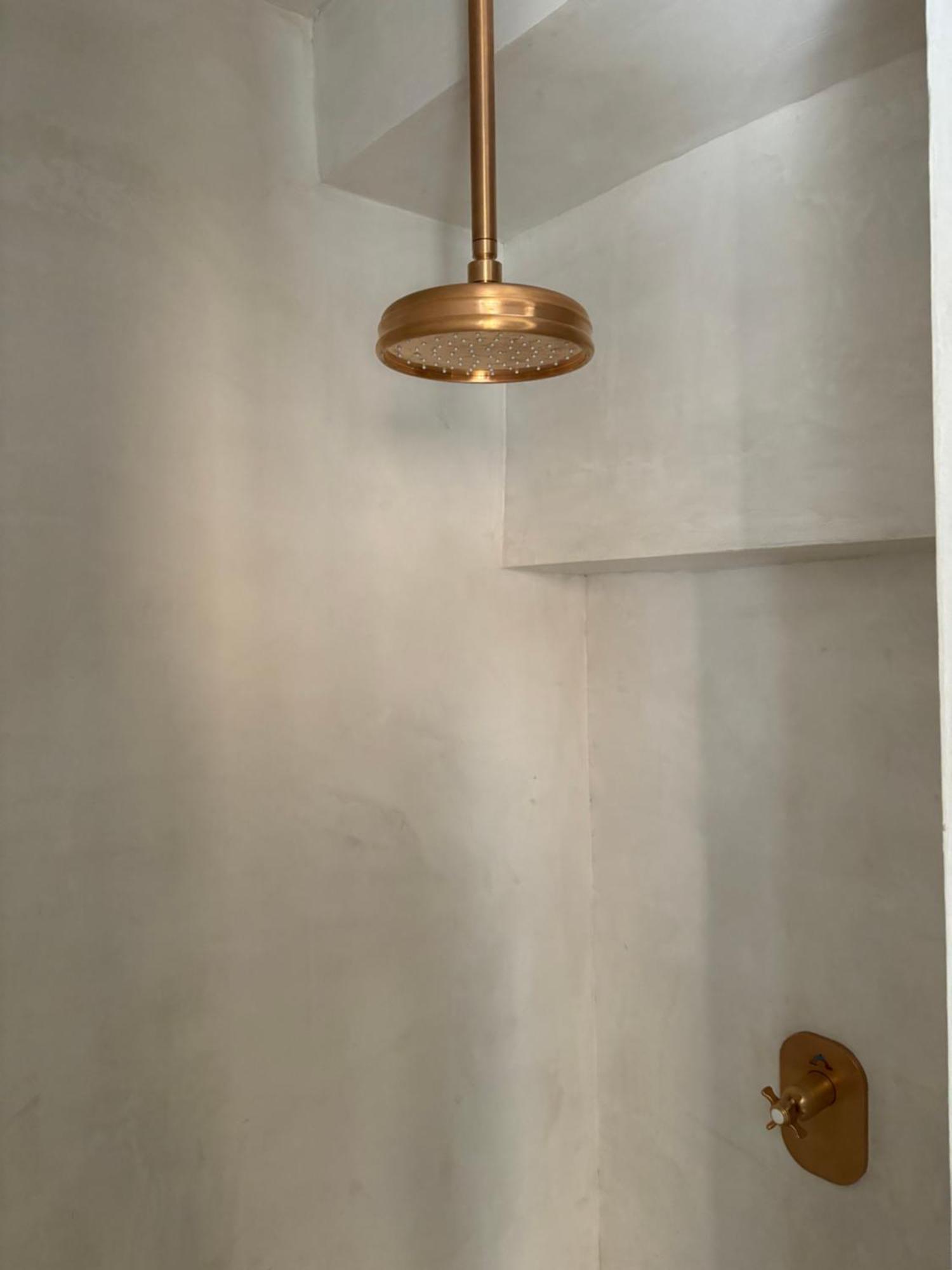 ليتشي Alora Boutique Suites المظهر الخارجي الصورة